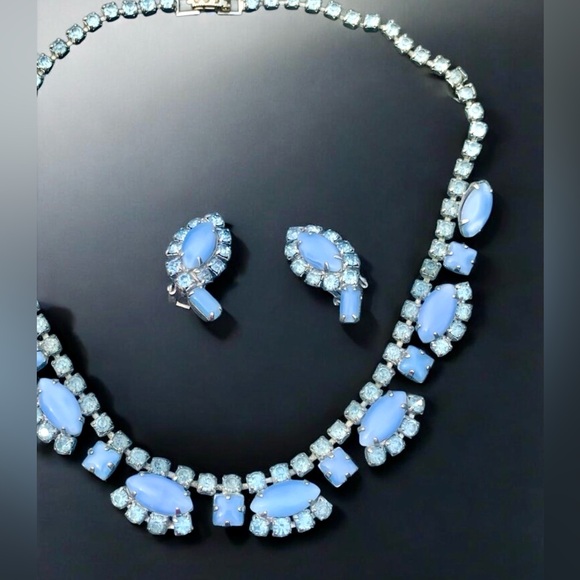 Vintage 1950s Silver Tone Blue Demi Parure‎ Set Choker Necklace & Earrings - Picture 3 of 7